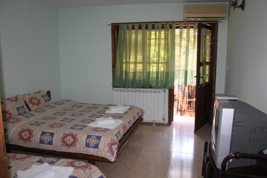 Guest House Chinarite Sandanski Bilik gambar
